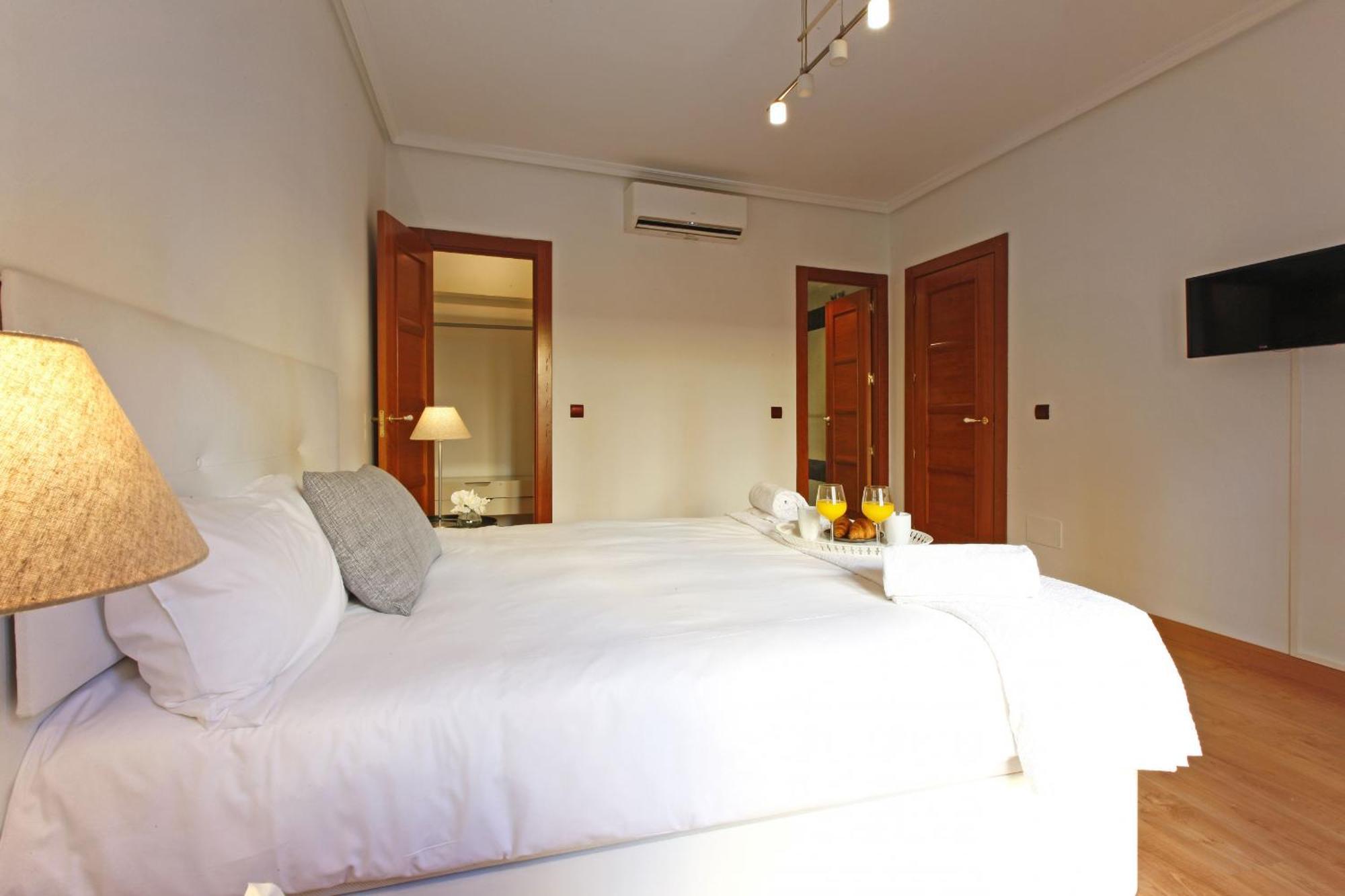 Madrid Centric Suites Экстерьер фото